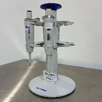 Eppendorf Set of 2 Reference 2 Pipettes image 1